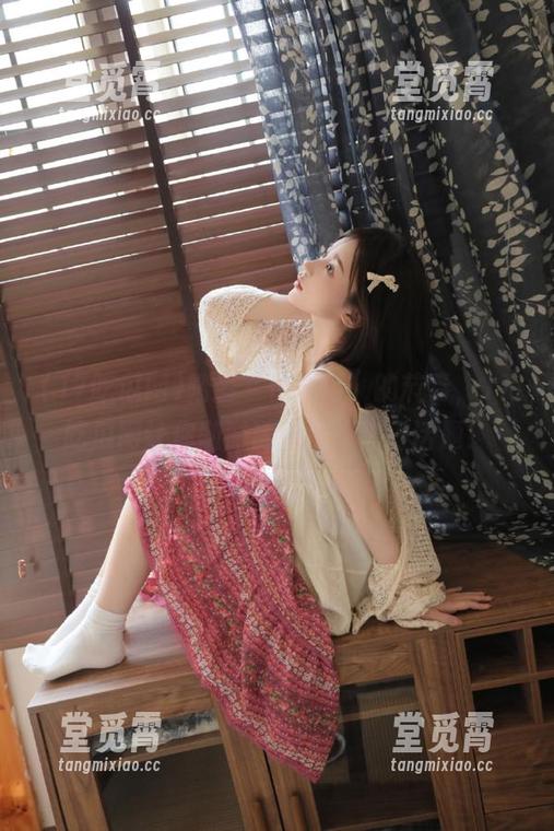 踏着“传送门”的节奏，17吃瓜网让你随时随地捕捉热门话题！