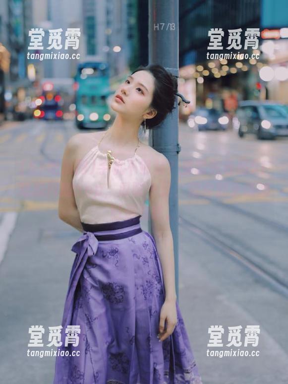 51吃瓜网 手机不够装?那就先收藏51吃瓜网的app,瓜味十足,适合肚子饿的时候偷吃。