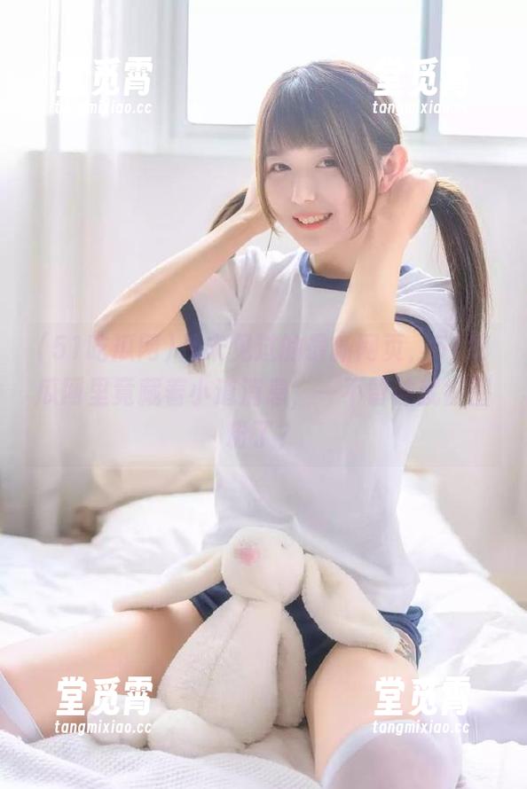 从未见过的最新网页，51吃瓜网里竟藏着小道消息，一不留神就被圈粉了？