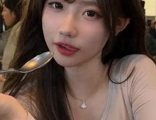 今天瞄了一眼718娱乐官网，结果被各种奇葩故事搞得目瞪口呆！