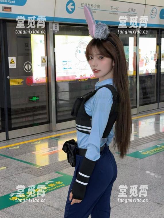 精力充沛的我开始了“91今日吃瓜”导航之旅，满眼都是水果味的瓜。