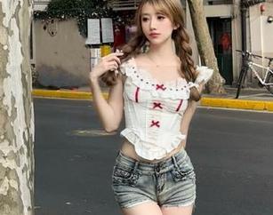 让92吃瓜网页链接我的八卦梦境与荒谬现实！