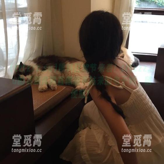 黑料狂欢节来袭！tttzzz.su的资源库简直像随手拈来的老干妈，随便蘸！