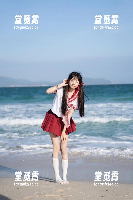 五一吃瓜群众 快来下载五一吃瓜群众的APP!今天瓜田里的事儿真不少,有点像看热闹似的,真有意思。