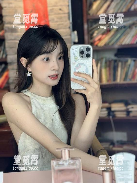 网红吃瓜不打烊，首页上人气瓜也在升级，不来真得亏了！