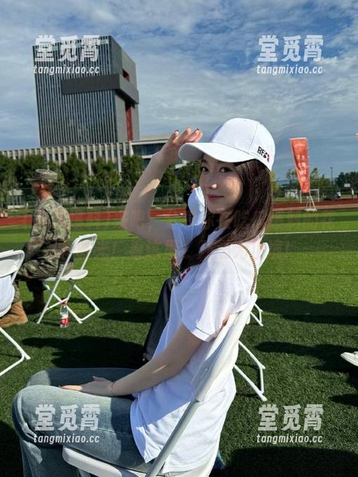 吃瓜爆料 来吧,分享你在吃瓜爆料的花样时光!看这里,开心无止境!