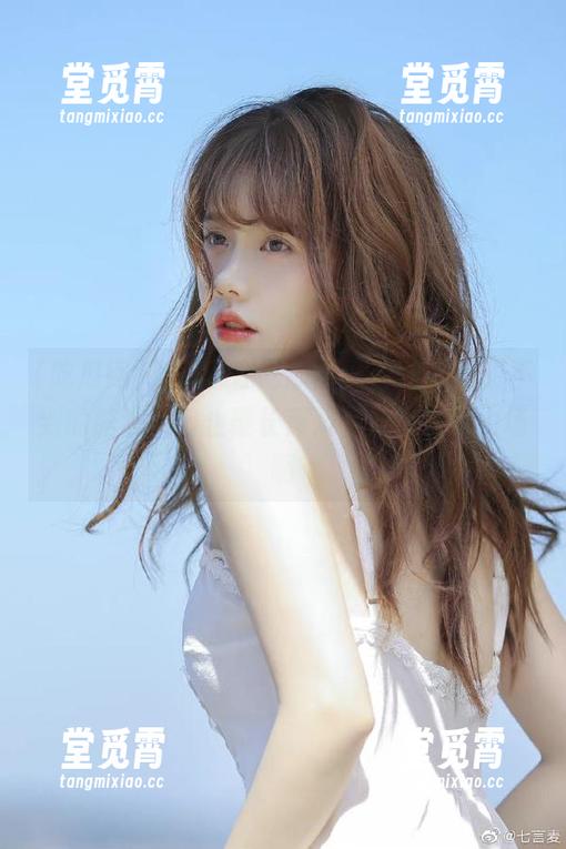 吃瓜网 链接:在吃瓜网app里,意想不到的脑洞又何止鞭长莫及,更像是引力场啊