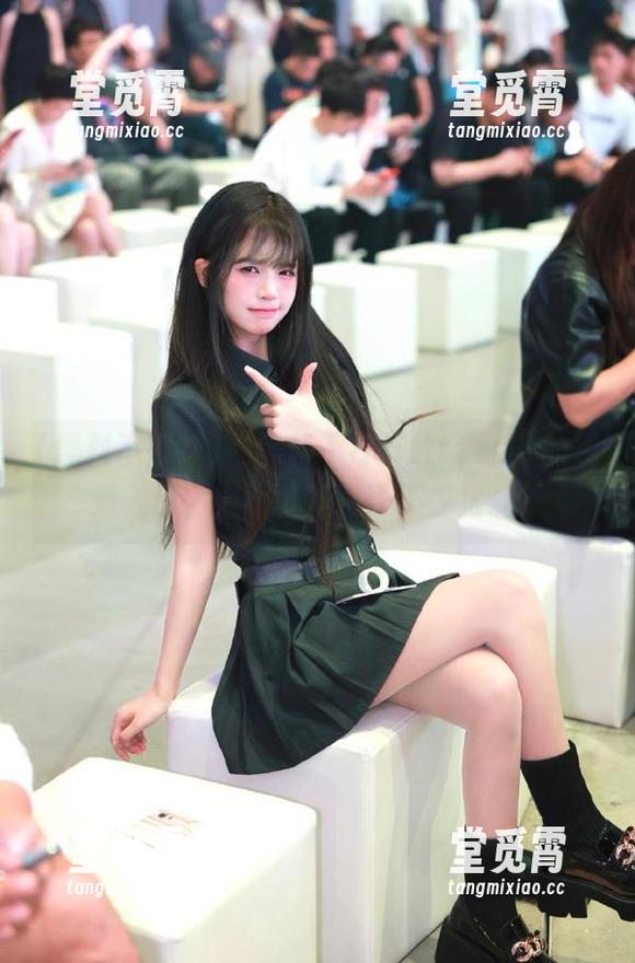 “黑料不打烊tttzzz”的视频入口，上面可真藏了不少猛料！