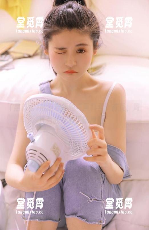 熊猫老师的“黑料君”首页，简直为我开启了新视角！
