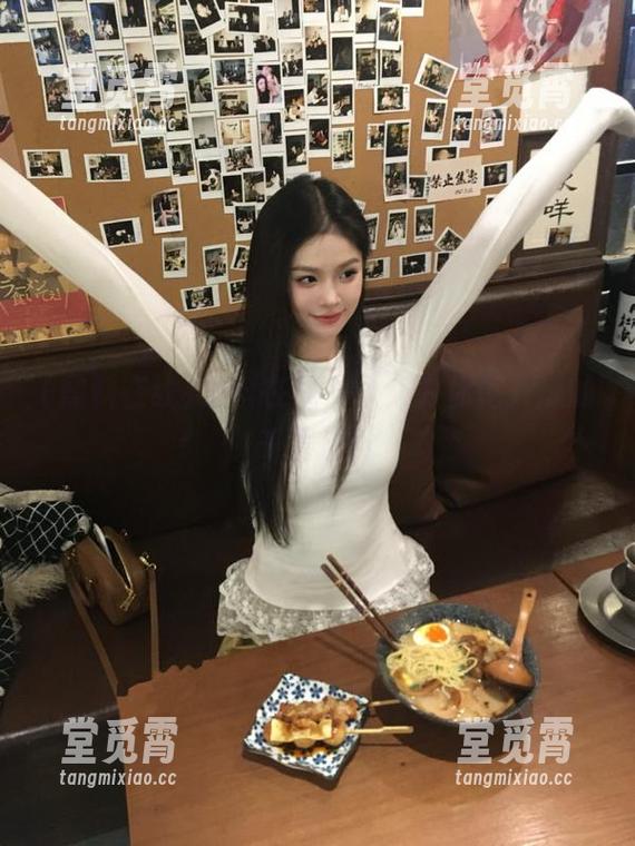 黑料在线，永久为你揭开瓜的千层皮！